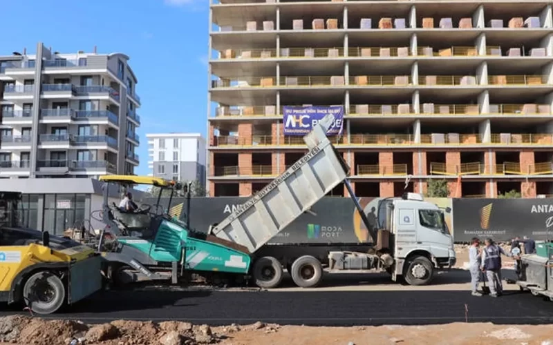 Antalya Büyükşehir’den altyapı çalışması