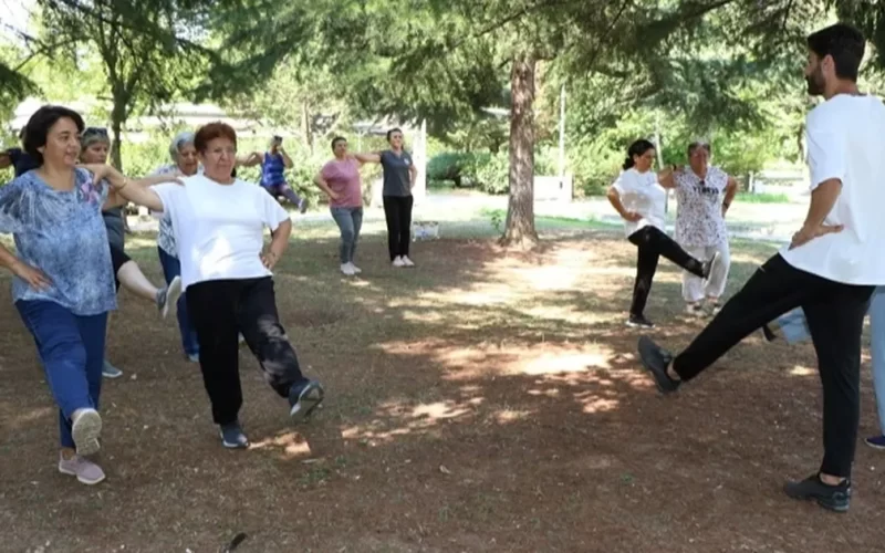 Kocaeli Büyükşehir, 34 bin kişiyi hayatın içine kattı